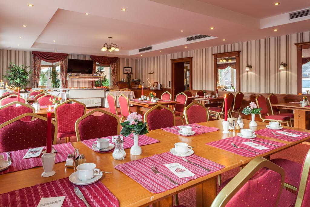 Landhotel Zur Linde Verden an der Aller Exteriör bild