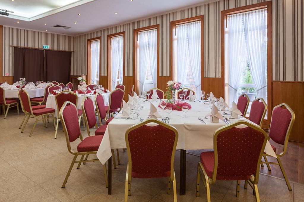 Landhotel Zur Linde Verden an der Aller Exteriör bild